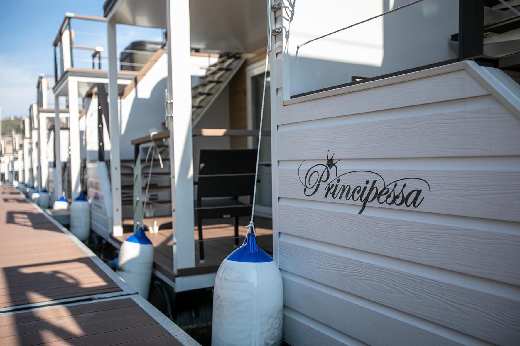 Floating Sea House Principessa Villa Portorož Buitenkant foto