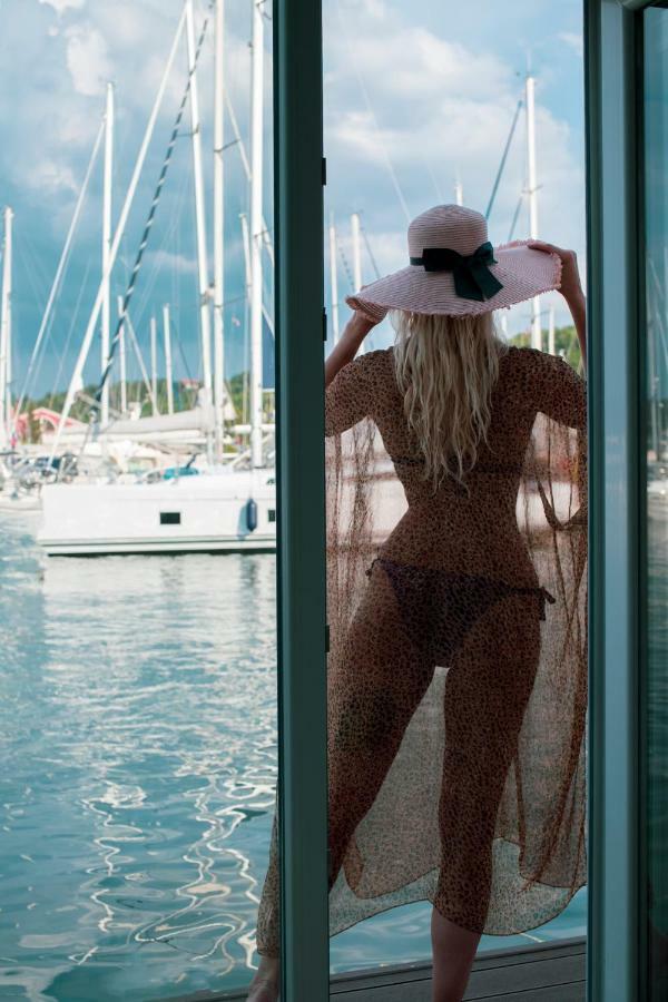 Floating Sea House Principessa Villa Portorož Buitenkant foto